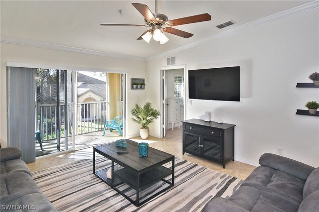 1125 Winding Pines CIR 208, Cape Coral, FL 33909