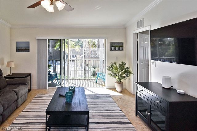 1125 Winding Pines CIR 208, Cape Coral, FL 33909