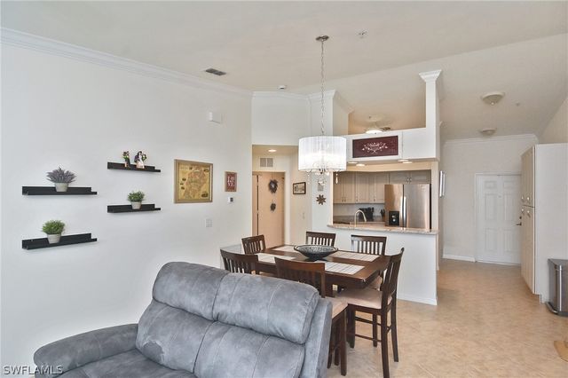 1125 Winding Pines CIR 208, Cape Coral, FL 33909