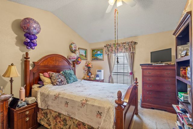 621 Carriagehouse Lane 9F, Garland, TX 75040