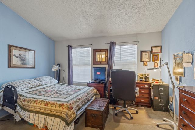 621 Carriagehouse Lane 9F, Garland, TX 75040