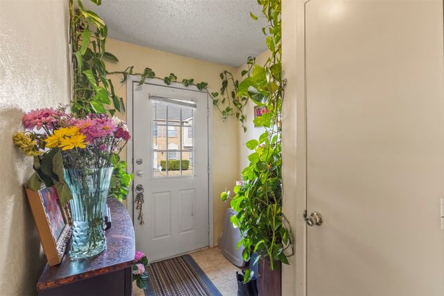 621 Carriagehouse Lane 9F, Garland, TX 75040