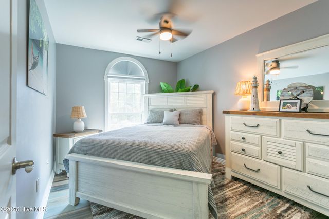 419 Albemarle Boulevard Apt 10b, Hertford, NC 27944