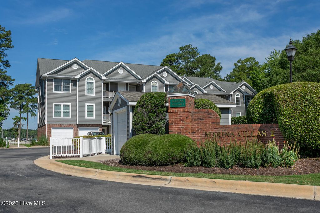 419 Albemarle Boulevard Apt 10b, Hertford, NC 27944