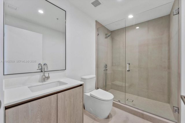 9201 E Bay Harbor Dr 702, Bay Harbor Islands, FL 33154