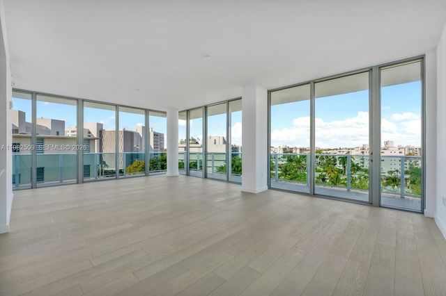 9201 E Bay Harbor Dr 702, Bay Harbor Islands, FL 33154