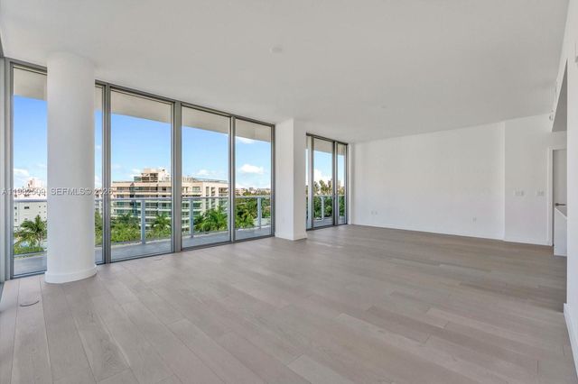 9201 E Bay Harbor Dr 702, Bay Harbor Islands, FL 33154