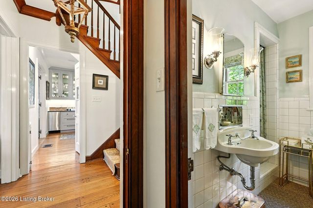 10601 US Hwy 42, Prospect, KY 40059