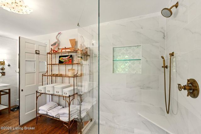 10601 US Hwy 42, Prospect, KY 40059