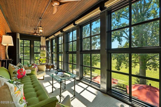 10601 US Hwy 42, Prospect, KY 40059