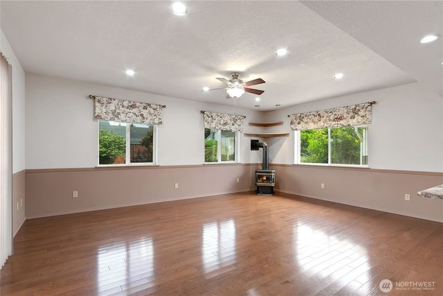 322 Ranger Drive SE, Lacey, WA 98503