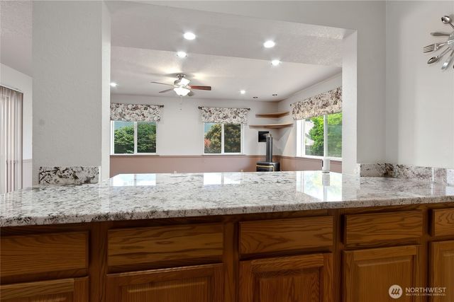 322 Ranger Drive SE, Lacey, WA 98503