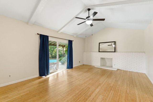 1203 Bundy Avenue, Clovis, CA 93611