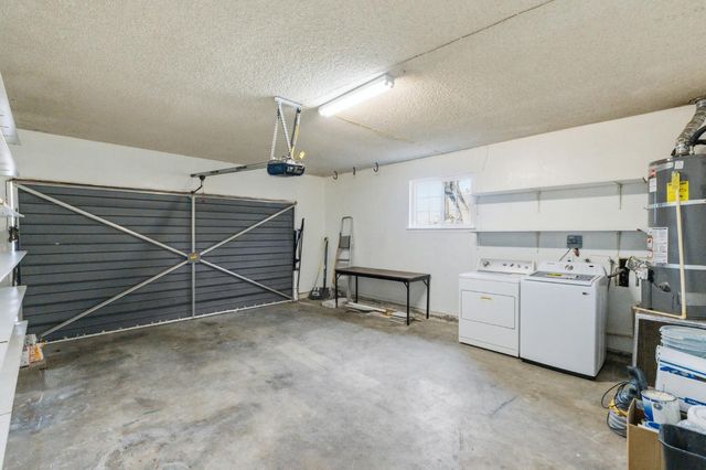 1203 Bundy Avenue, Clovis, CA 93611