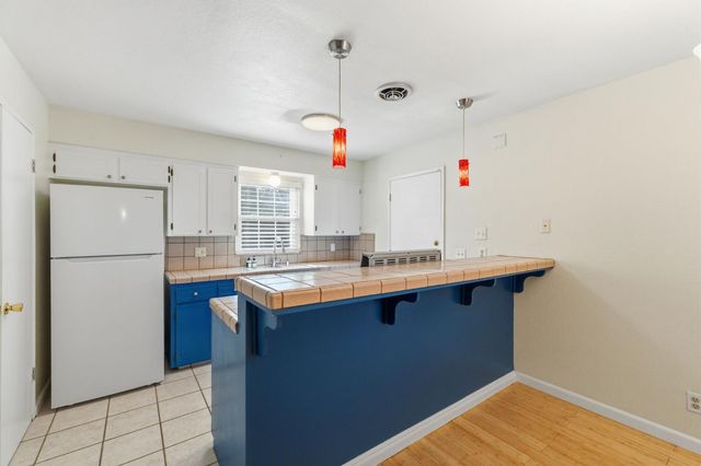 1203 Bundy Avenue, Clovis, CA 93611