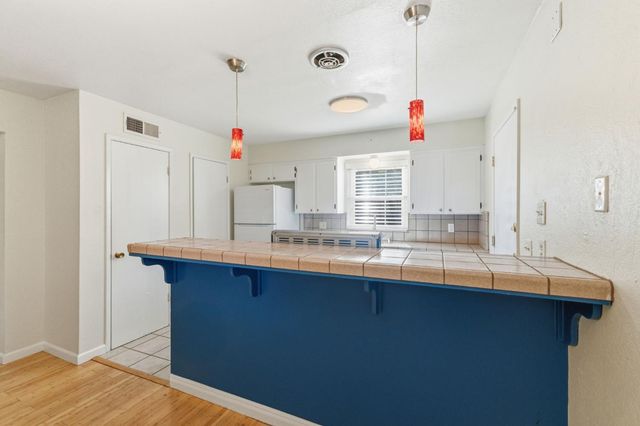 1203 Bundy Avenue, Clovis, CA 93611