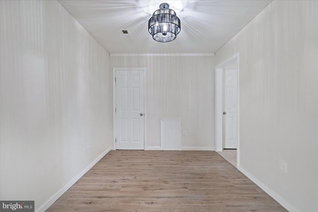 2 WILLIAMS CT, Newark, DE 19702