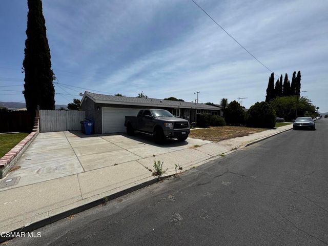 1662 Ahart Street, Simi Valley, CA 93065