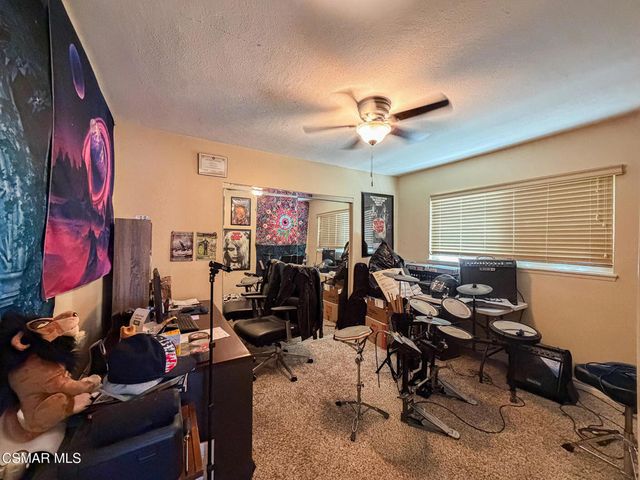 1662 Ahart Street, Simi Valley, CA 93065