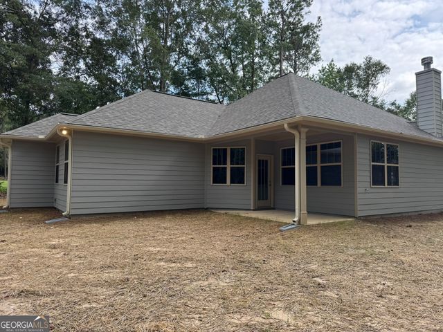 134 Country World Drive, Macon, GA 31211