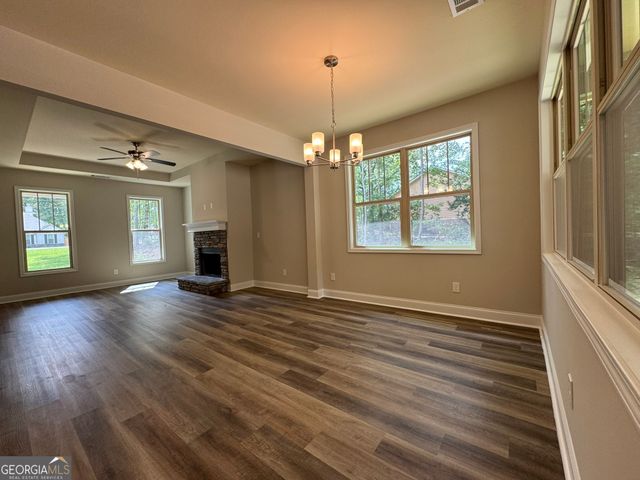 134 Country World Drive, Macon, GA 31211