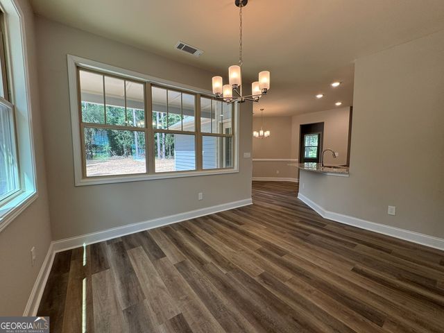 134 Country World Drive, Macon, GA 31211