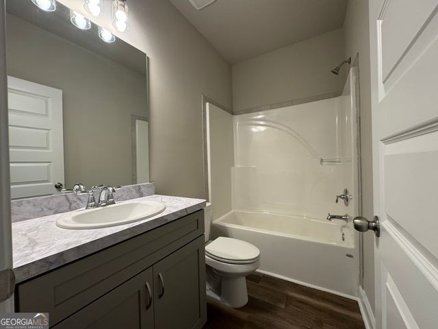 134 Country World Drive, Macon, GA 31211