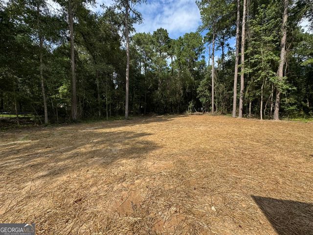 134 Country World Drive, Macon, GA 31211