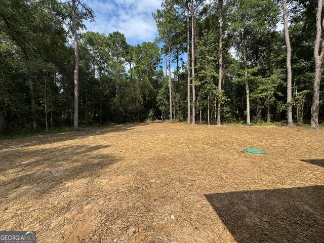 134 Country World Drive, Macon, GA 31211