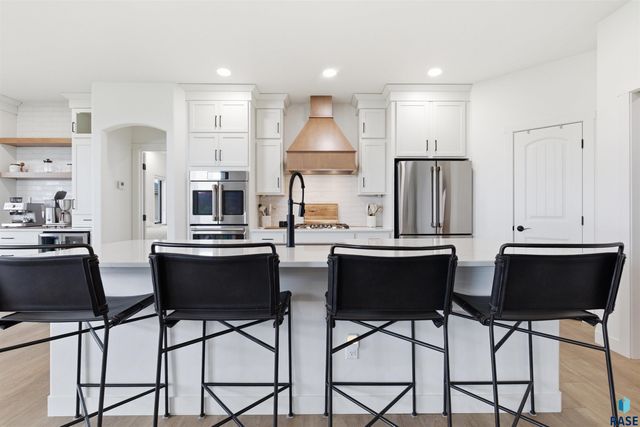 2504 S Galena Ct Court, Sioux Falls, SD 57110