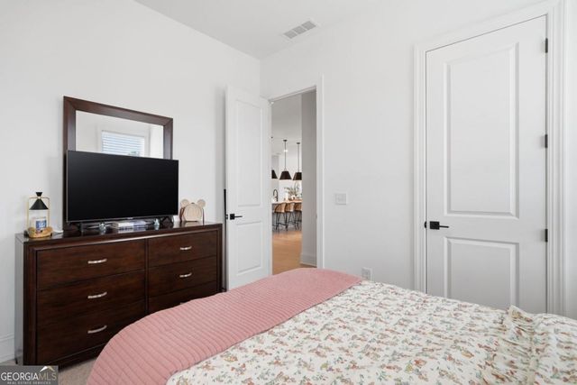 6405 Wallace Farms Drive, Cumming, GA 30028