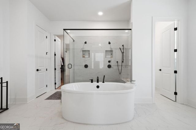 6405 Wallace Farms Drive, Cumming, GA 30028