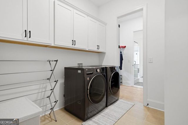 6405 Wallace Farms Drive, Cumming, GA 30028