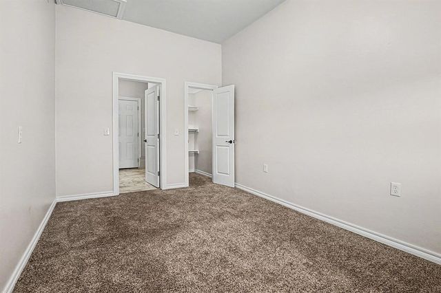 706 S 1st Street, Yukon, OK 73099