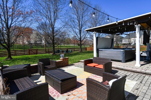 25636 SUMMERALL DR, Aldie, VA 20105