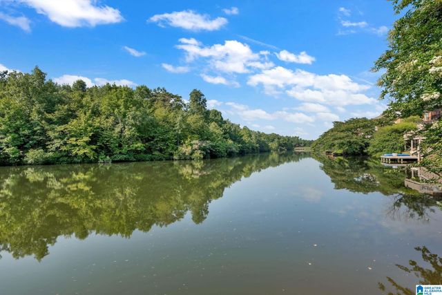 2200 OLD CAHABA PLACE, Helena, AL 35080