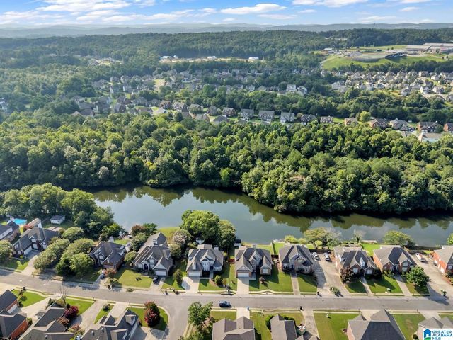 2200 OLD CAHABA PLACE, Helena, AL 35080