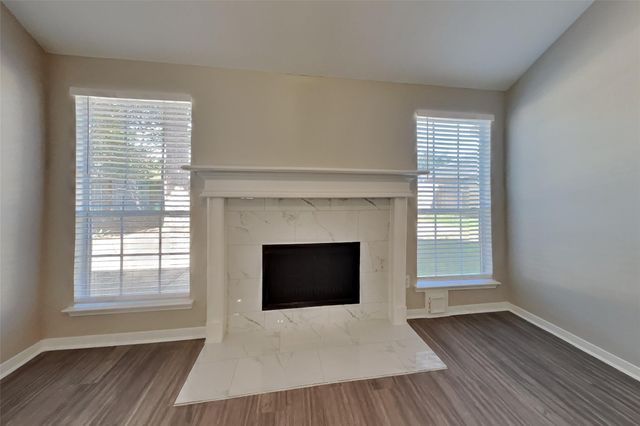 27089 Monarch Wood Drive, Humble, TX 77339