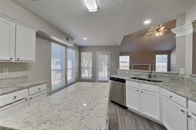 27089 Monarch Wood Drive, Humble, TX 77339