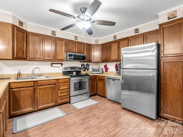 297 Chimney Cliffs Drive, Lake Lure, NC 28746