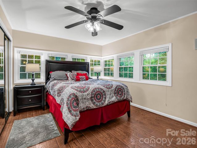 297 Chimney Cliffs Drive, Lake Lure, NC 28746