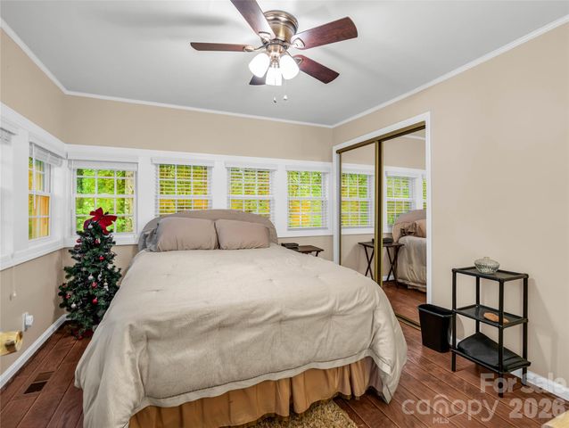 297 Chimney Cliffs Drive, Lake Lure, NC 28746