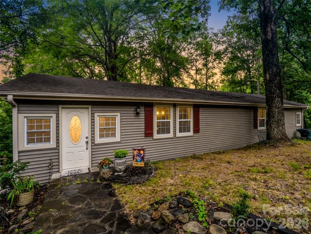 297 Chimney Cliffs Drive, Lake Lure, NC 28746