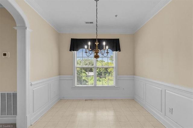 524 College Road 307, Greensboro, NC 27410