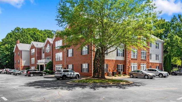 524 College Road 307, Greensboro, NC 27410