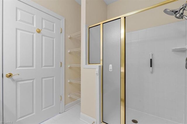 524 College Road 307, Greensboro, NC 27410