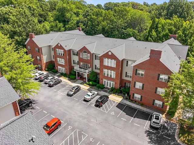 524 College Road 307, Greensboro, NC 27410