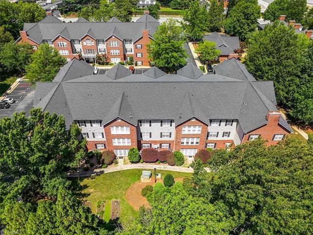 524 College Road 307, Greensboro, NC 27410