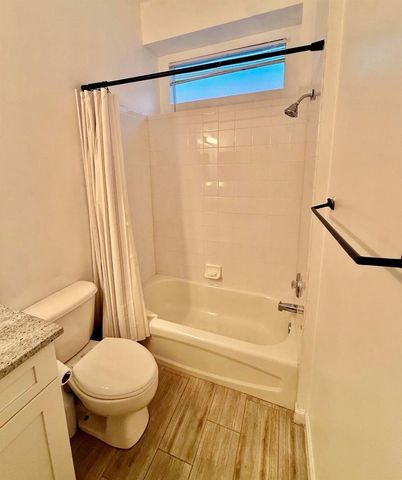 888 SW MUNJACK Circle, Port St. Lucie, FL 34986