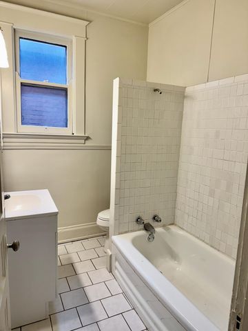 750 E 10th Street, Newport, KY 41071